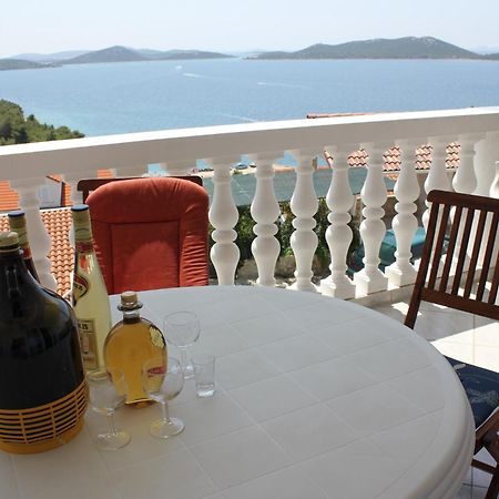 Apartments Toni Na Moru Drage Εξωτερικό φωτογραφία