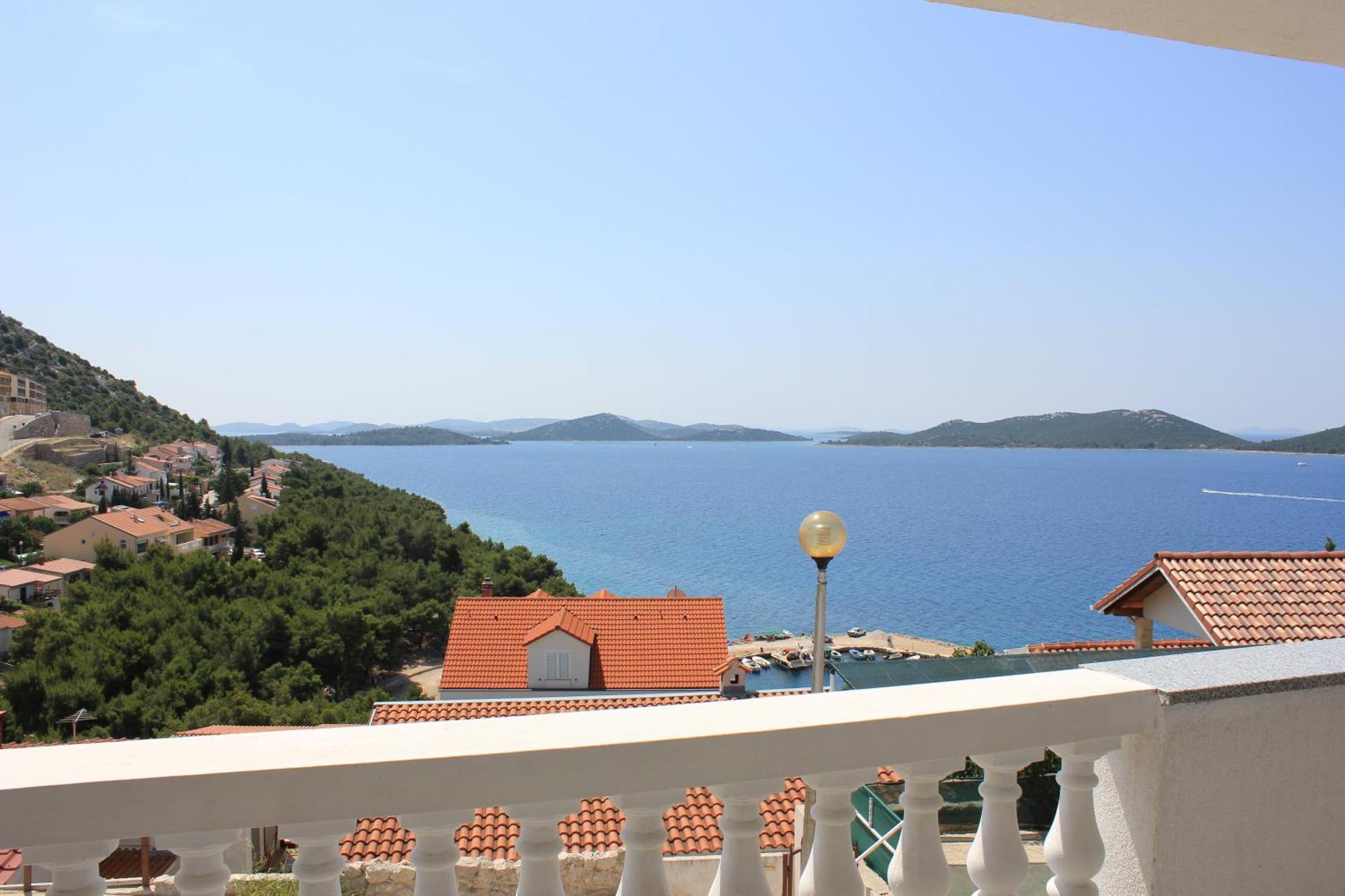 Apartments Toni Na Moru Drage Εξωτερικό φωτογραφία