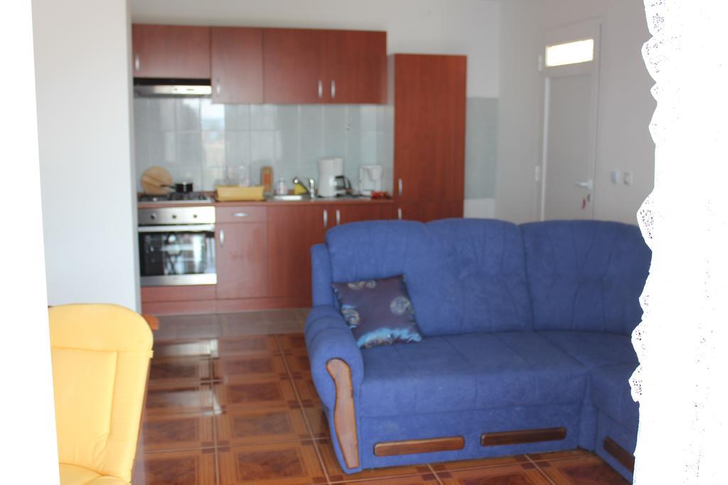 Apartments Toni Na Moru Drage Δωμάτιο φωτογραφία